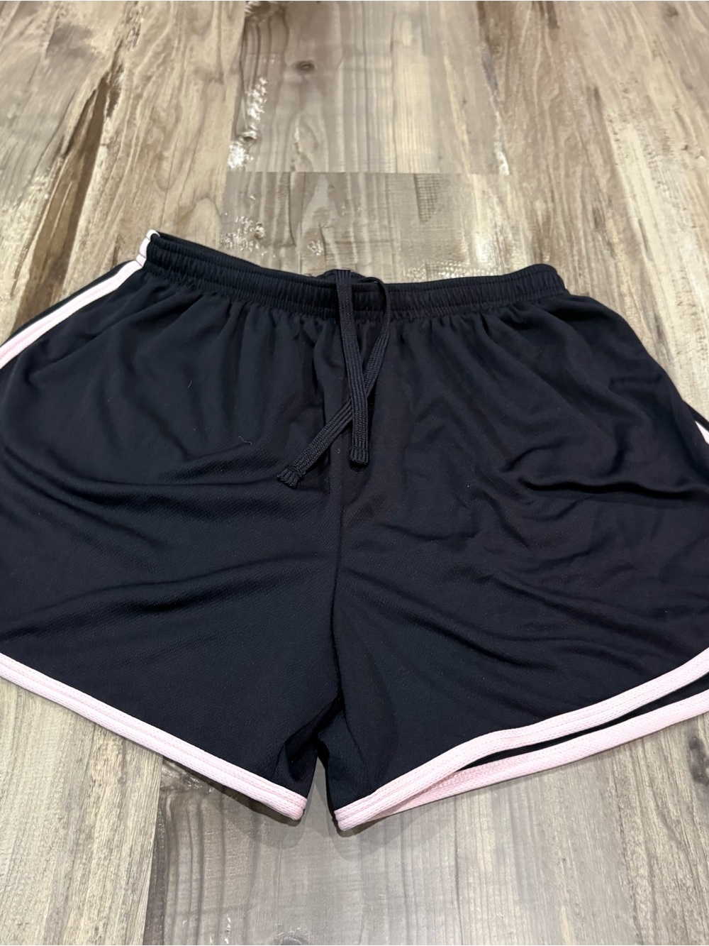 New Balance Women’s Black Running Shorts With Lavender Piping SZ M
